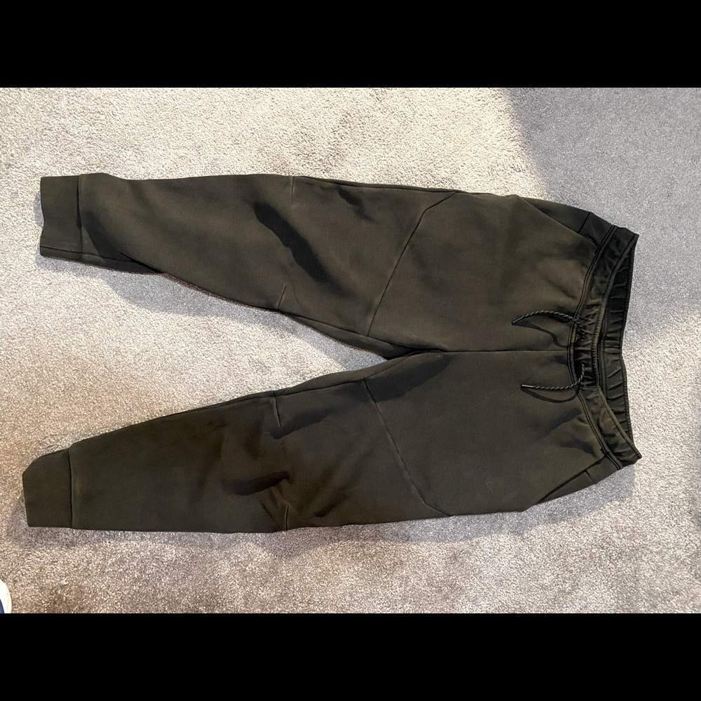 Nike tech fleece pants large washed black